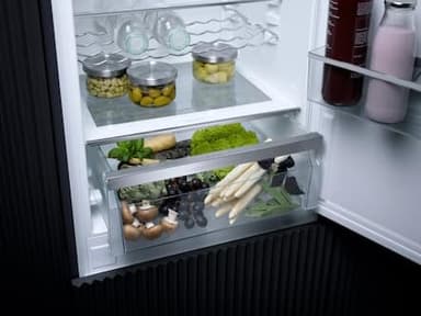 Miele kombiskap KDN7713EACT integrert