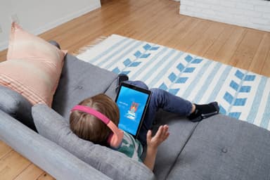 Belkin SoundForm Mini trådløse on-ear hodetelefoner (rosa)