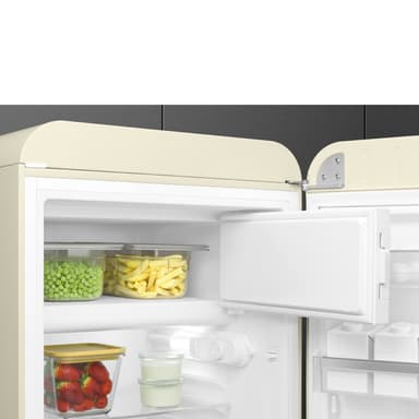 Smeg 50 s Style kjøleskap med fryserFAB10RCR6 (krem)