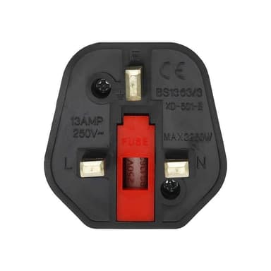 4x Socket Adapter Travel Converter (uk type g til eu)