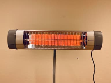 Norveco Star 2000W terrassevarmer med stativ og termostat