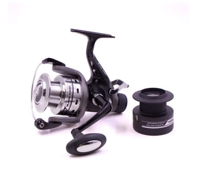 Reel SWD ZHIBO Black Carp 400 3+1BB