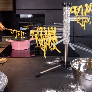 Pastahylle for oppheng og tørking av pasta