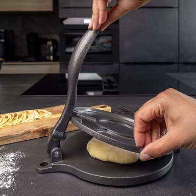Tortilla Press Empanada laget av jern (svart)