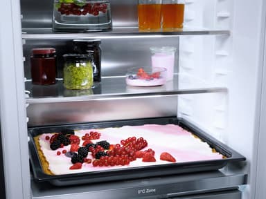 Miele Kombiskap KFN 7744 C 125 Gala Ed Integrert