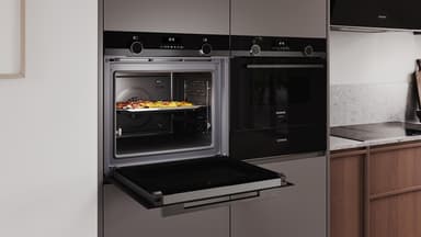 Siemens iQ500 Ovn Integrert HB579GBR3 (Sort/Rustfritt stål)