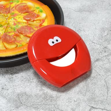 Pizzakutterhjul, pizzaskjærer med beskyttende bladdeksel