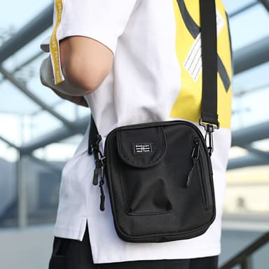Lett crossbody-taske for menn 18x15x5 cm