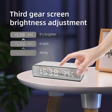 Digital vekkerklokke med trådløs lader / termometer, sølvfarget