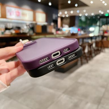 Beskyttende telefondeksel med glasslinsefilm kompatibel med iPhone 14-serien Sort iPhone 14 Plus
