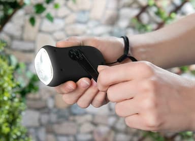 Hånddrevet LED-lommelykt, Svart