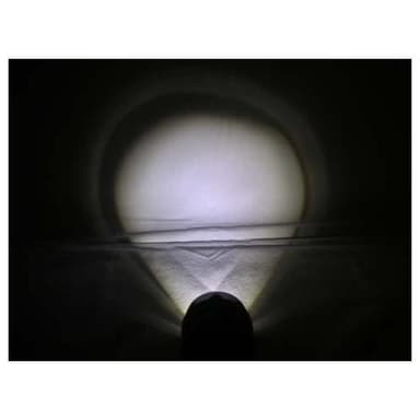Lommelykt med zoom, 5W LED