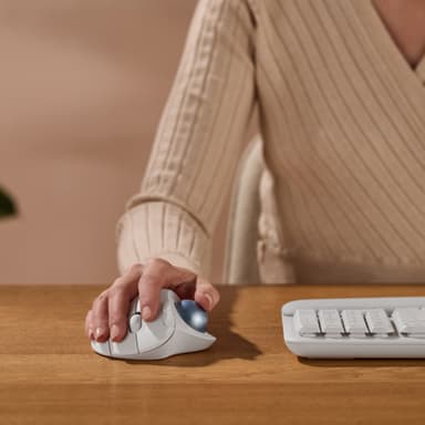 Logitech Ergo M575S trådløs trackball-mus (hvit)