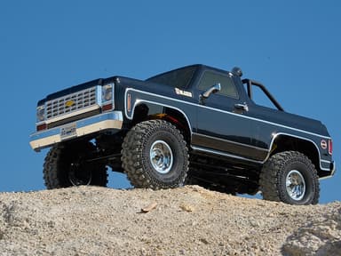 FMS Chevrolet K5 1/10 4x4 Crawler RTR Black