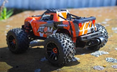 Maverick Atom 1:18 4WD Truck Orange - Komplett