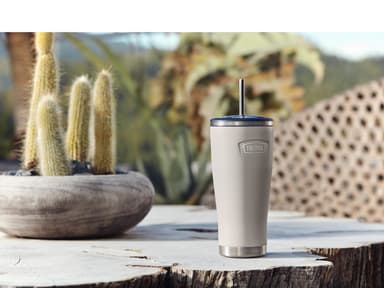 Thermos Thermo mug with straw 0.7 liter Sand