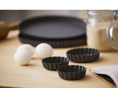 Blomsterbergs Tart mould w/removeable bottom Dia. 7 cm