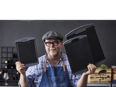 HOLM Cutting board 37 x 25 x 1 cm