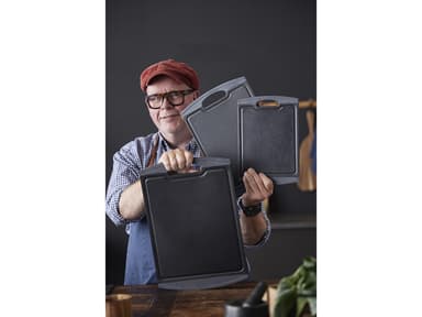 HOLM Cutting board 37 x 25 x 1 cm
