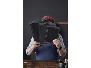 HOLM Cutting board 37 x 25 x 1 cm