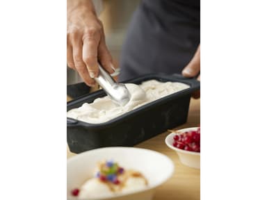 Blomsterbergs Bread pan 24 cm Grey
