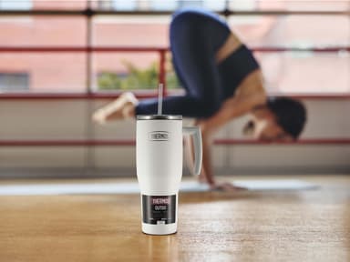 Thermos Thermo mug w. handle 1.1 liter Matte white
