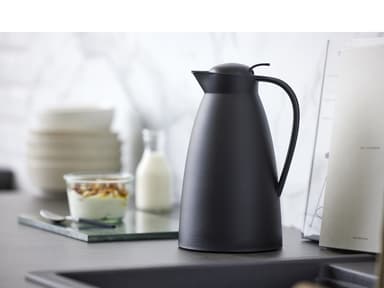 Alfi Eco Vacuum jug 1 liter Black