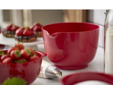 Rosti NEW Margrethe Mixing bowl 2 liter Red