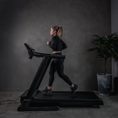 Master Fitness Nero Treadmill T25