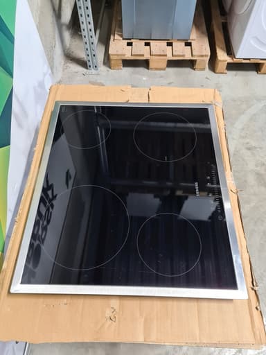 Siemens iQ100 keramisk platetopp ET645FEN1E - brukt