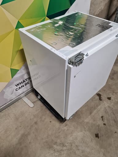 Electrolux Kjøleskap LFB3AE82R Integrert - brukt
