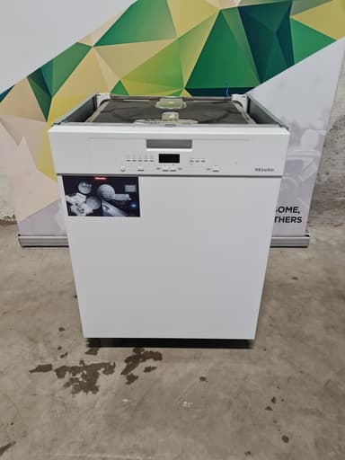 Miele oppvaskmaskin G 5000 U Active - brukt