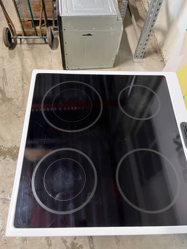 Voss-Electrolux keramisk komfyr ELK12047HV - brukt