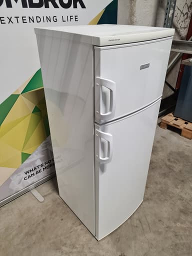 Electrolux kombiskap ERD24304W8 - brukt