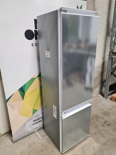 Siemens integrert kombiskap KI38VV20 - brukt