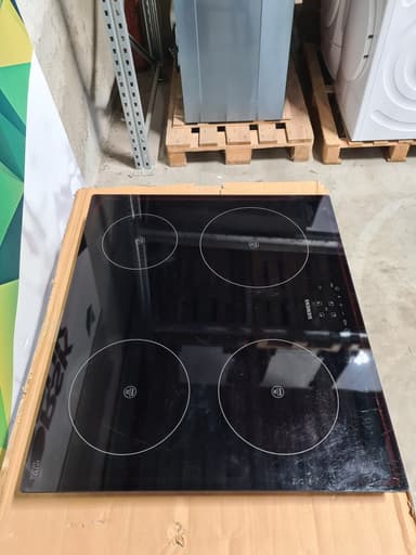 Siemens IQ100 Induksjonstopp EH631BE18E ( 60 cm ) - brukt