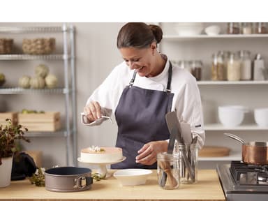 Blomsterbergs Cake tin Dia 26 cm Latte