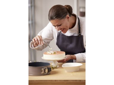 Blomsterbergs Cake tin Dia 26 cm Latte