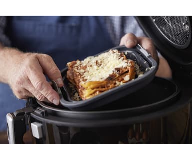 HOLM Square Silicone mould for airfryer 19 x 19 x 6 cm