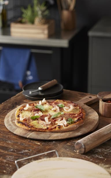 HOLM Serving board Dia 40 cm Acacia wood