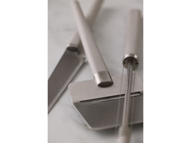 Rosti Emma Cheese plane 19 cm Humus