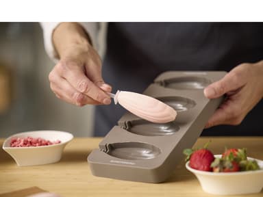 Blomsterbergs Madeleine Popsicle mould with 4 pcs Latte