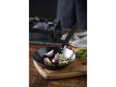 HOLM Frying pan Dia 24 x 4,4 cm Black