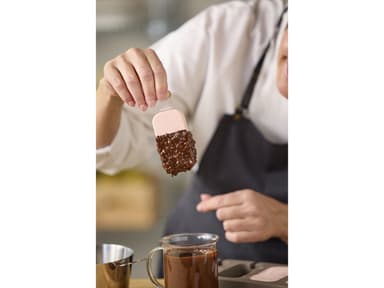 Blomsterbergs Classic popsicle mould with 4 pcs Latte