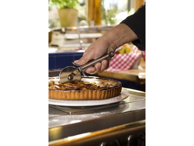 Rösle Pizza slicer Dia 7 x 19 cm Steel
