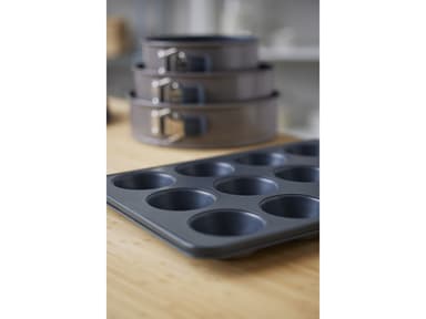 Blomsterbergs Muffin pan for 12 pcs. Latte