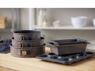 Blomsterbergs Muffin pan for 12 pcs. Latte