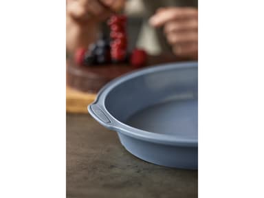 By Tareq Taylor Pecan Cake mould Dia 26 x 6.3 cm Indigo