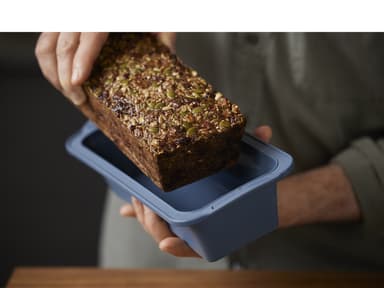 By Tareq Taylor Pecan Loaf pan 26 x 11 x 8 cm Indigo