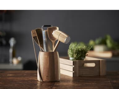 HOLM Utensil holder Dia 13 x 17 cm Acacia wood